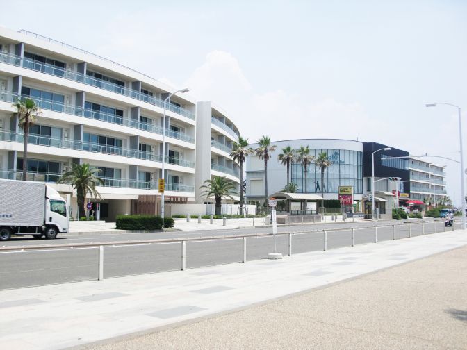 シャッター修理の費用相場から業者選びと安全寿命を延ばす具体的な対策まで